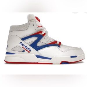 Reebok Pump Omni Zone II
Chalk Vector Blue size 11 men’s shoe